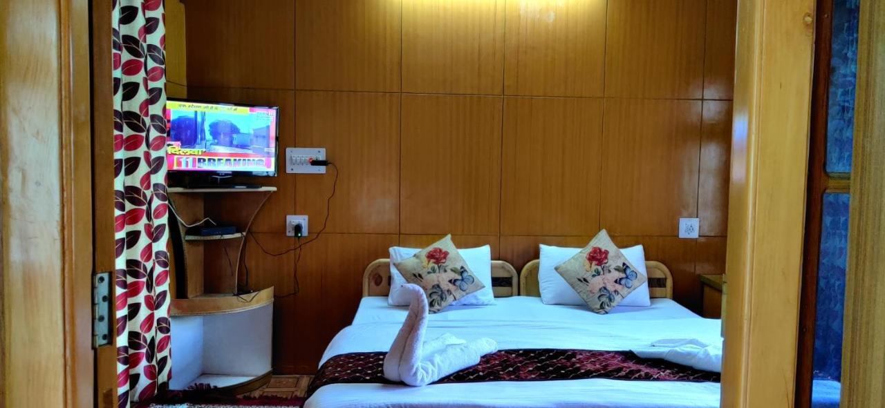 לה Youthok Guest House מראה חיצוני תמונה