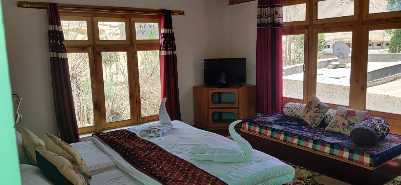 לה Youthok Guest House מראה חיצוני תמונה