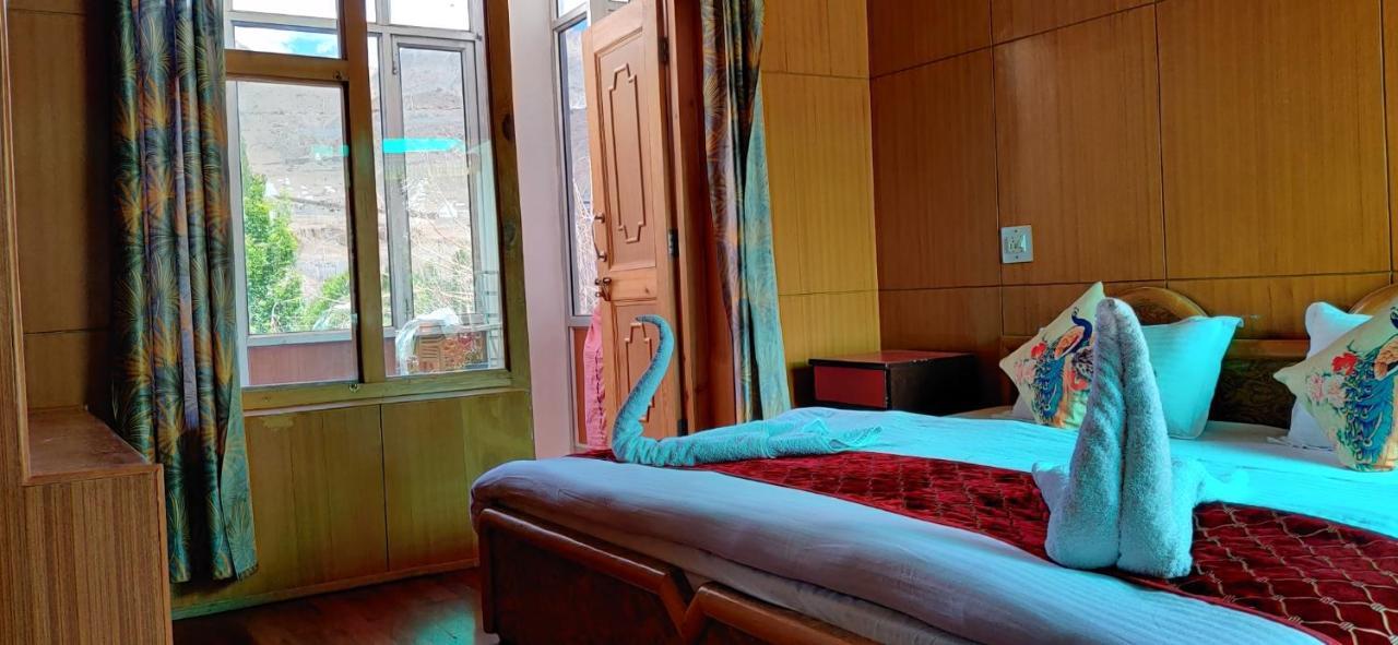 לה Youthok Guest House מראה חיצוני תמונה