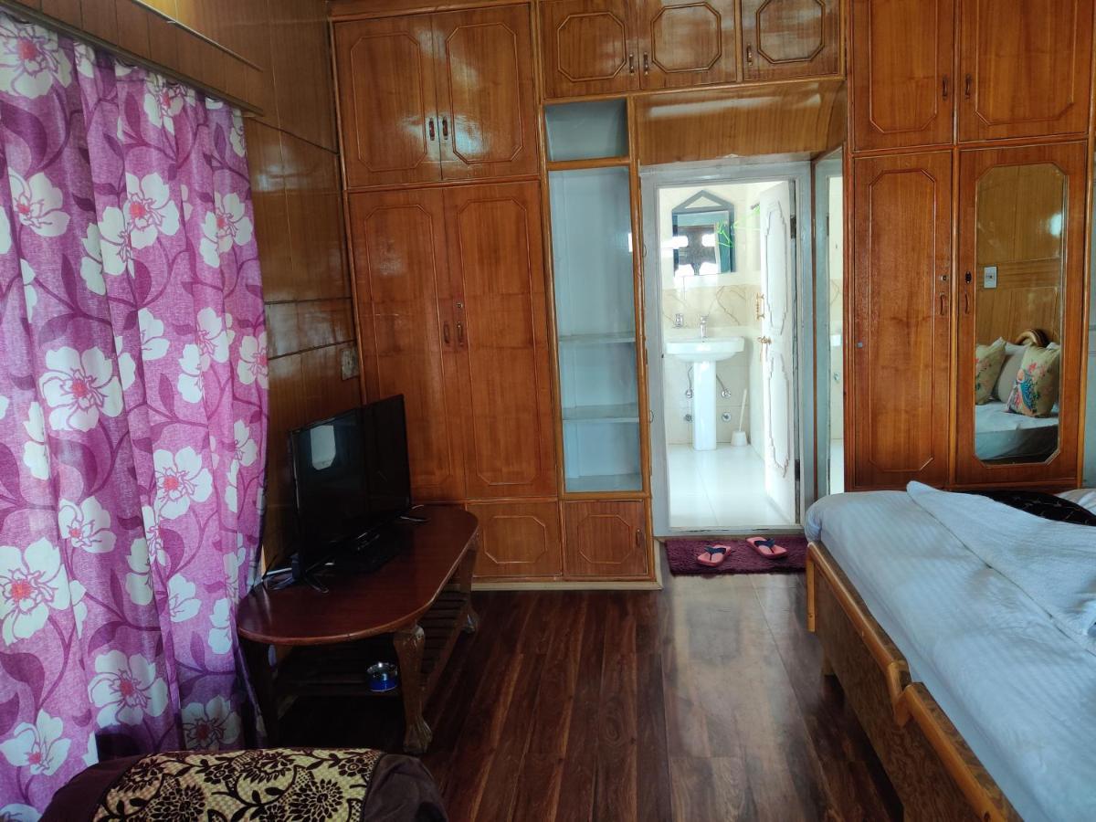 לה Youthok Guest House מראה חיצוני תמונה