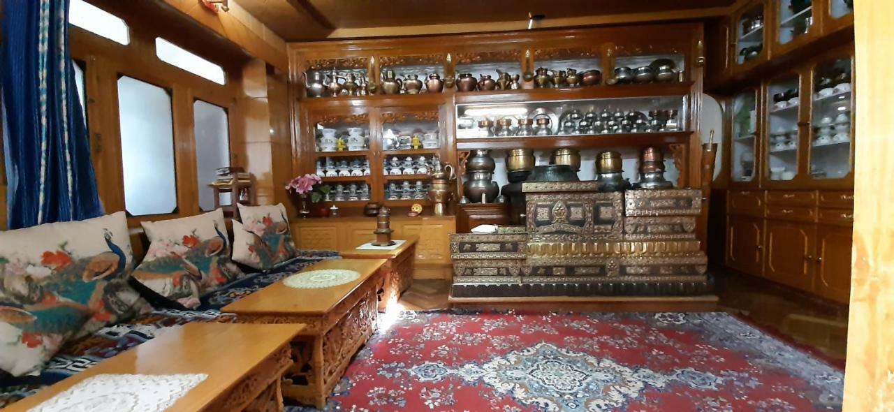 לה Youthok Guest House מראה חיצוני תמונה