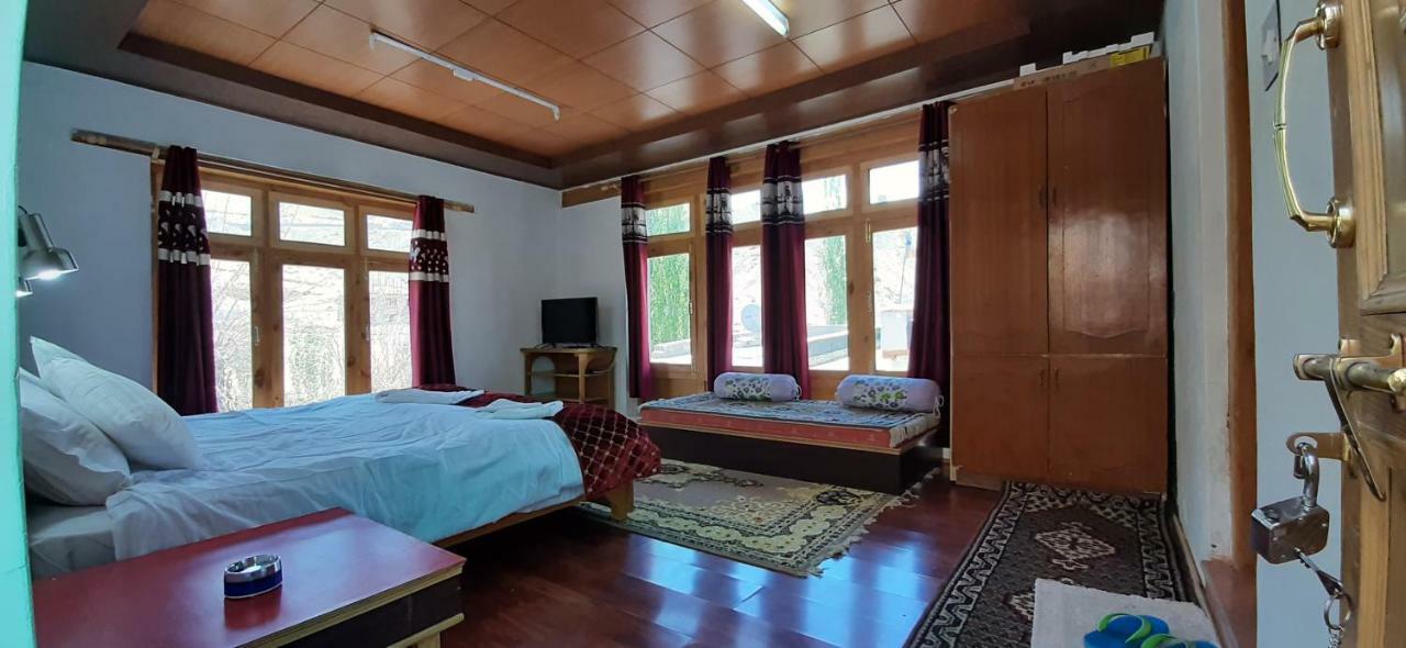 לה Youthok Guest House מראה חיצוני תמונה