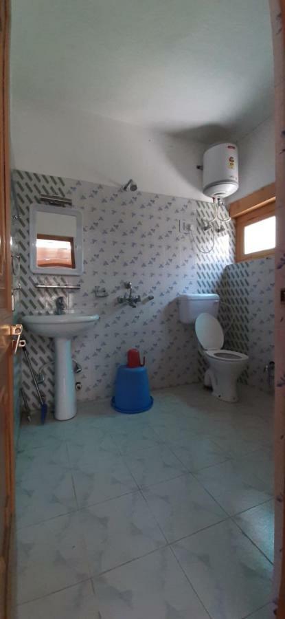 לה Youthok Guest House מראה חיצוני תמונה