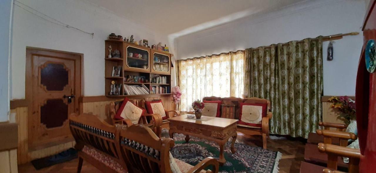 לה Youthok Guest House מראה חיצוני תמונה